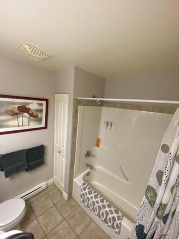 Guest Suites On Benvenuto Brentwood Bay Экстерьер фото